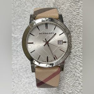 Burberry Heritage Nova Check 38mm Watch
